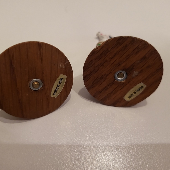 Vintage miniature carousel horses - Metal & Wood base turns - Picture 10 of 13